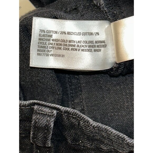 Universal Thread Womens High Waisted Flare Jeans Size 4 NWT Black - Picture 5 of 6